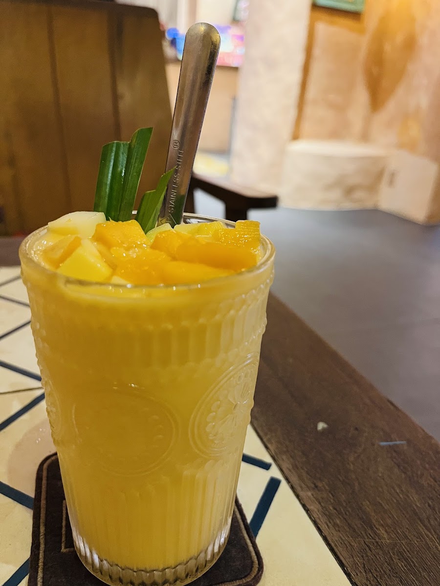 Cafe sân vườn Đà Nẵng