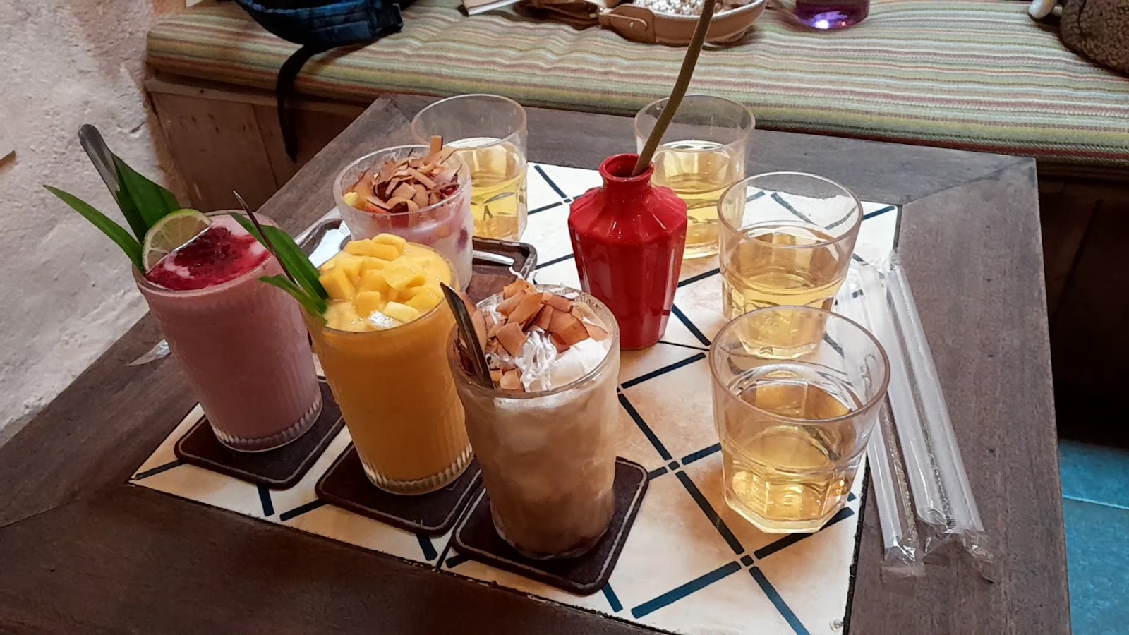 Góc cafe Cửa Ngõ